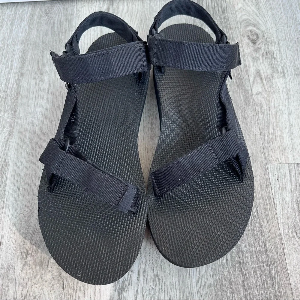 Teva Midform Universal Sandals Womens Size 10 Black Strappy Minimalist platform - Picture 3 of 10